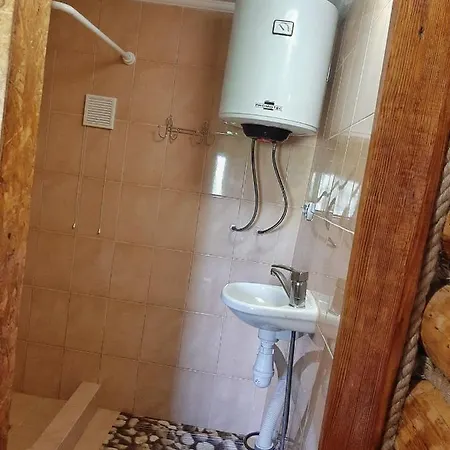 затишна хата Daire Huklyvyy