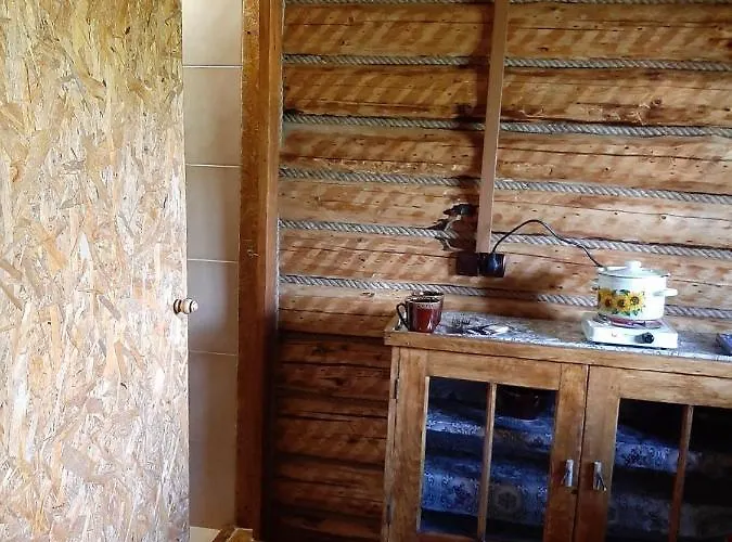 затишна хата Daire Huklyvyy