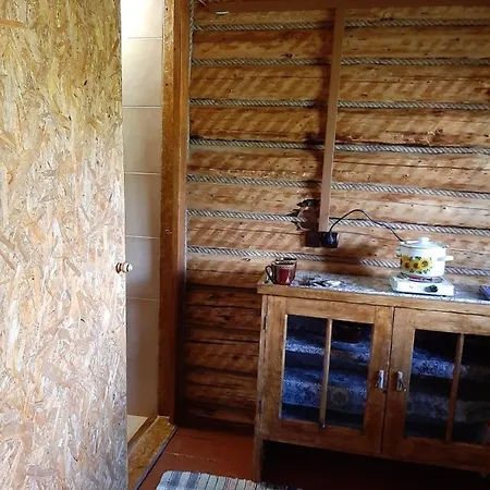 затишна хата Apartamento Huklyvyy